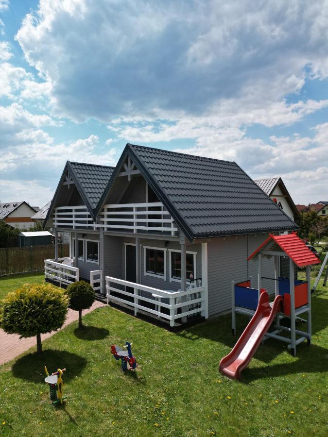 Domki I Apartamenty Mila Sarbinowo Luaran gambar
